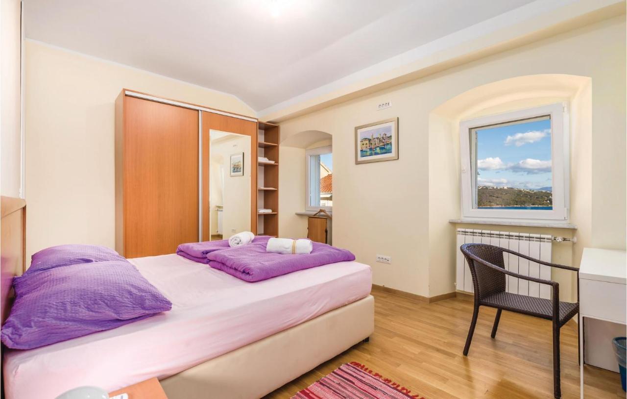 3 Bedroom Cozy In *